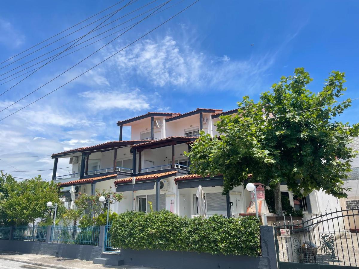 Artemis Hotel Apartments 克拉默特 外观 照片