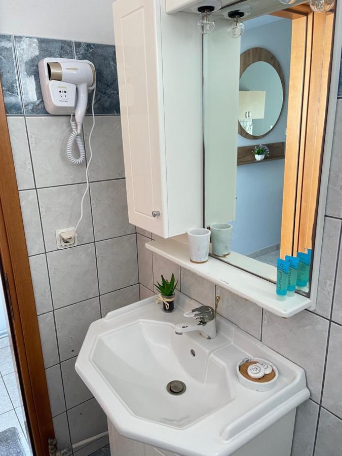 Artemis Hotel Apartments 克拉默特 外观 照片