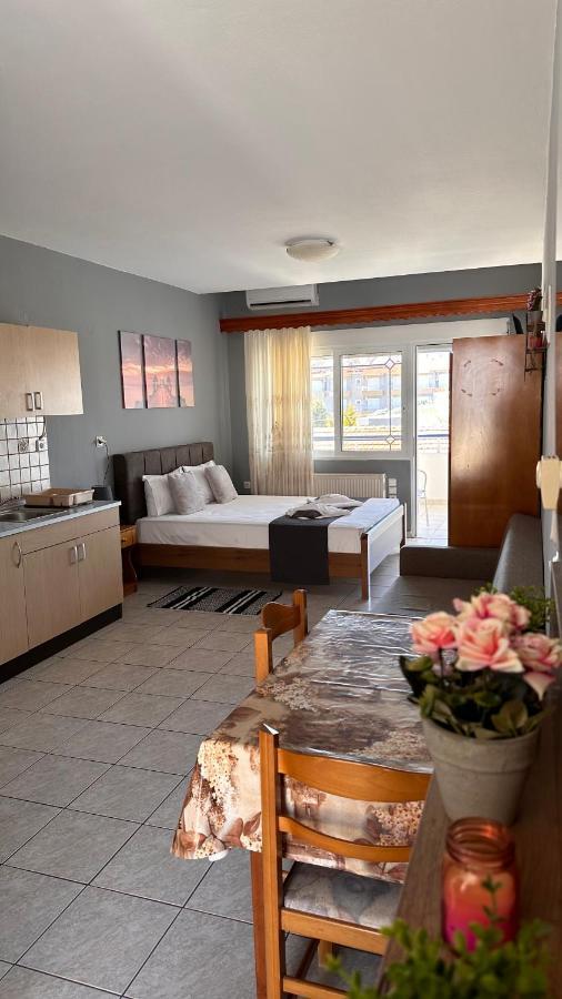 Artemis Hotel Apartments 克拉默特 外观 照片